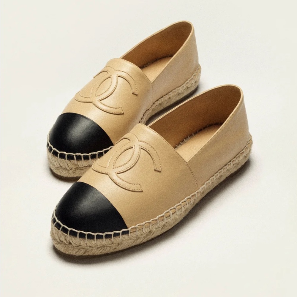 Chanel Beige/Black Espadrilles, Like New / SIZE 36